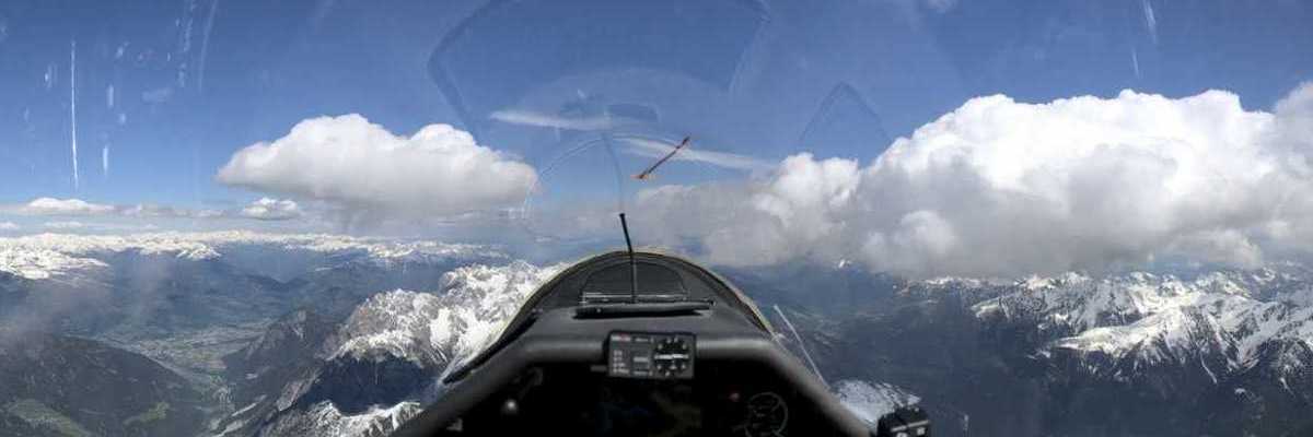 Verortung via Georeferenzierung der Kamera: Aufgenommen in der Nähe von Gemeinde Assling, Österreich in 3800 Meter